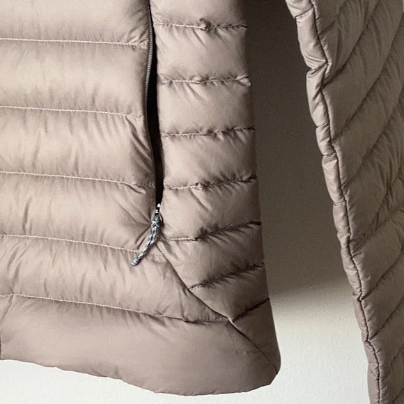 Patagonia Down Sweater Jacket Woman’s XS - Picture 7 of 12